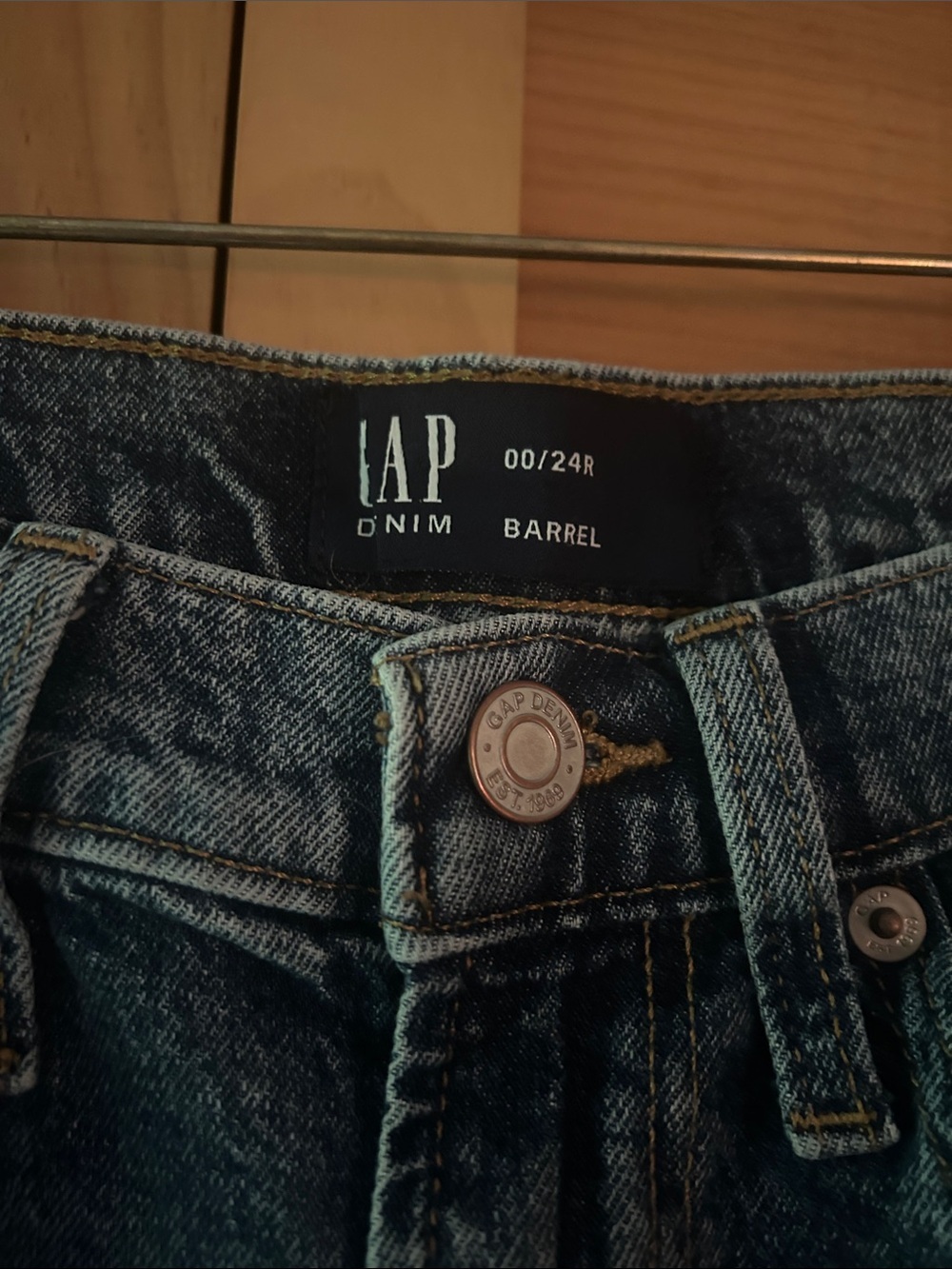 GAP Blue Denim Barrel Jeans - Picture 2 of 5